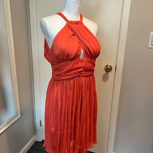 NWT BB Dakota Tangerine Garland Crepe Halter dress, Size 10 - Picture 6 of 16